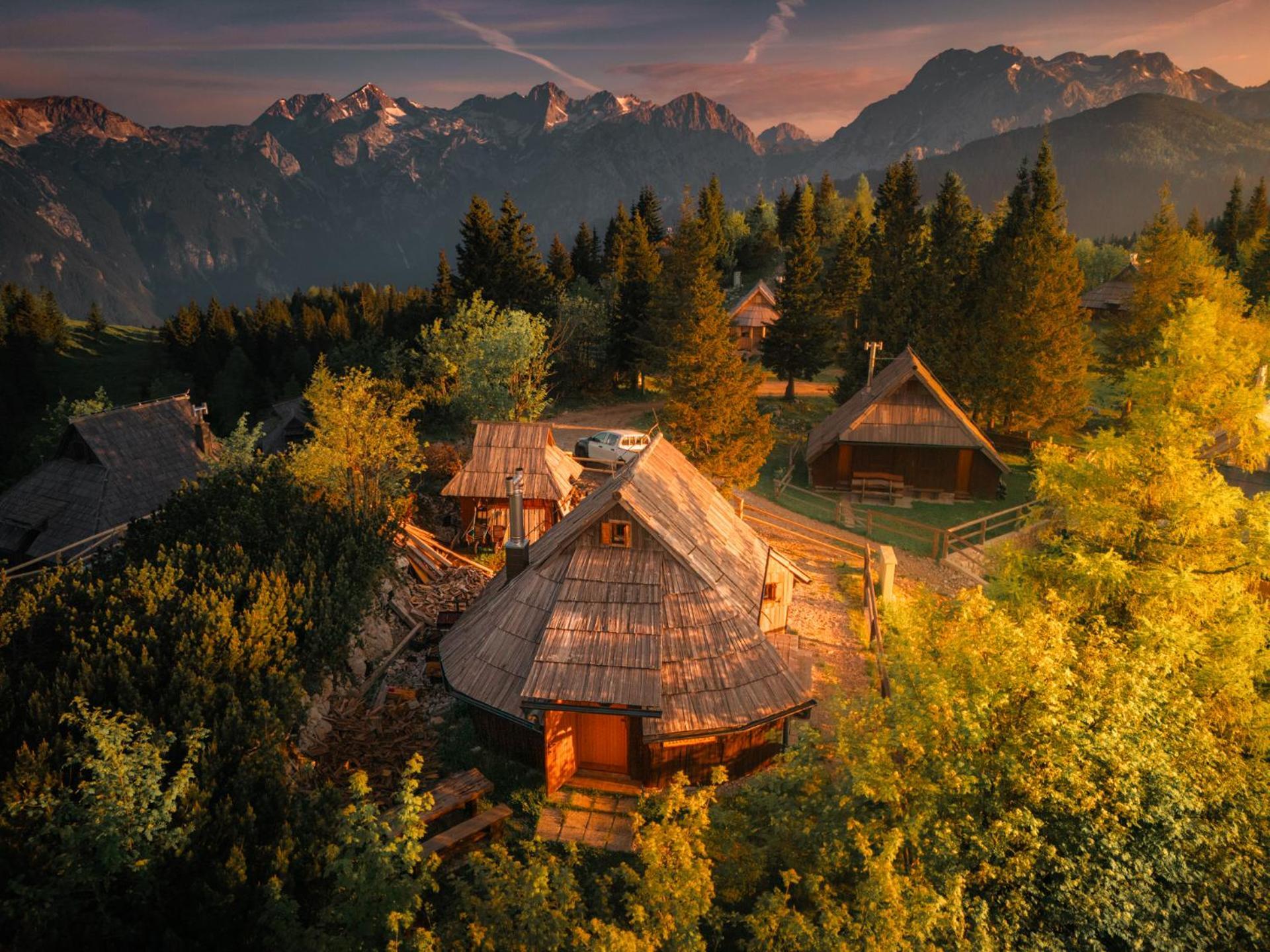 Koca Kronca - Velika Planina Stahovica Exterior foto
